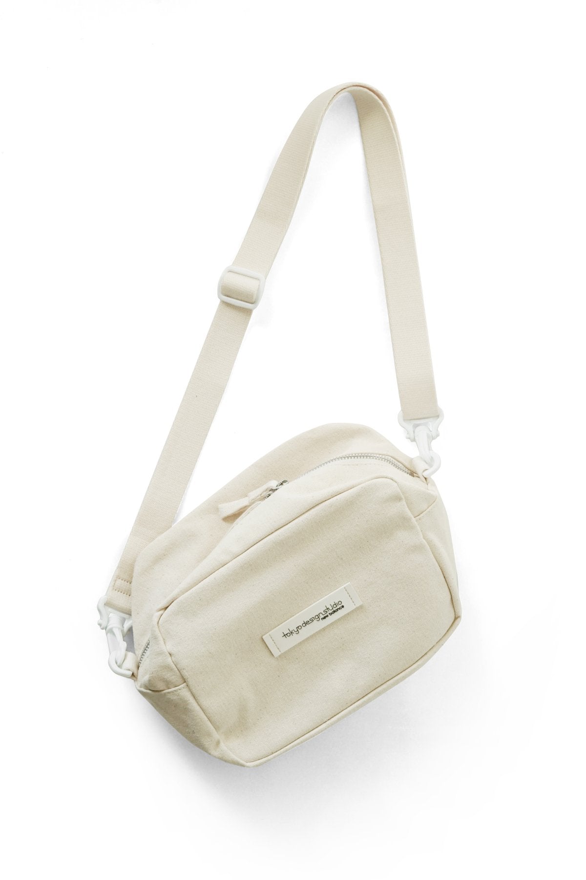 TOKYO DESIGN STUDIO New Balance - Organic Cotton Canvas Pouch Medium - OFF WHITE