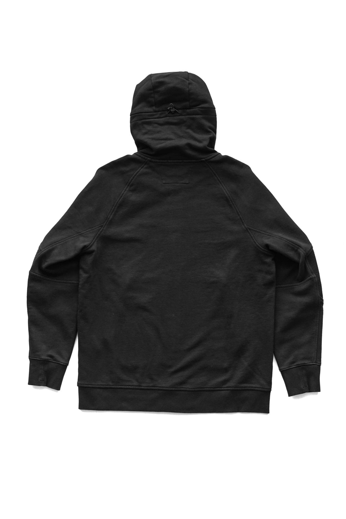 C.P. COMPANY - DIAGONAL RAISED FLEECE ZIPPED HOODIE - BLACK