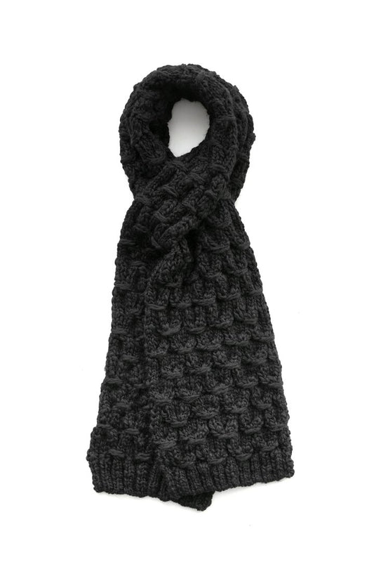 WRYHT - SHELL PATTERN HAND SCARF - BLACK