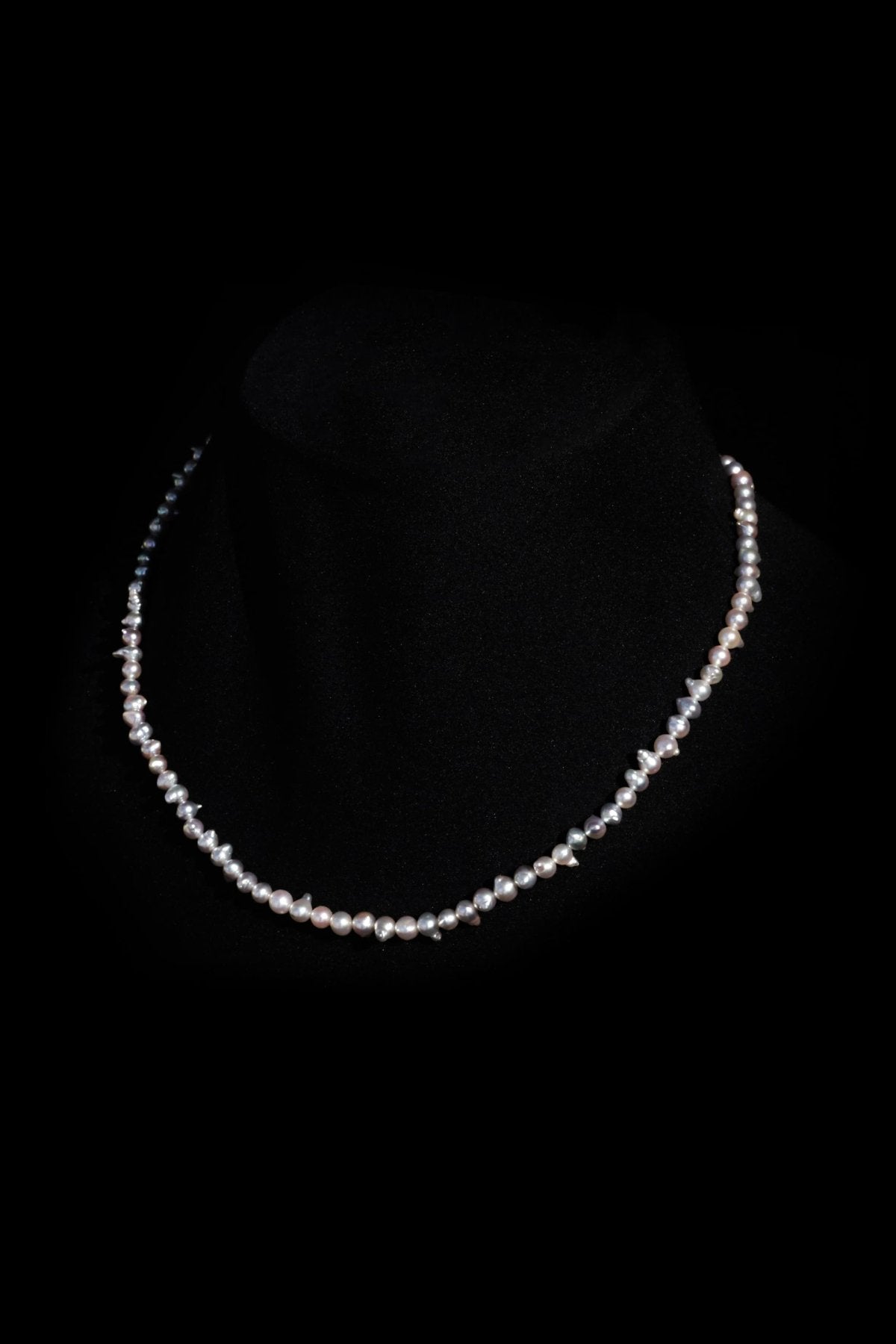 Mariko Tsuchiyama - Spiky Akoya pearl necklace