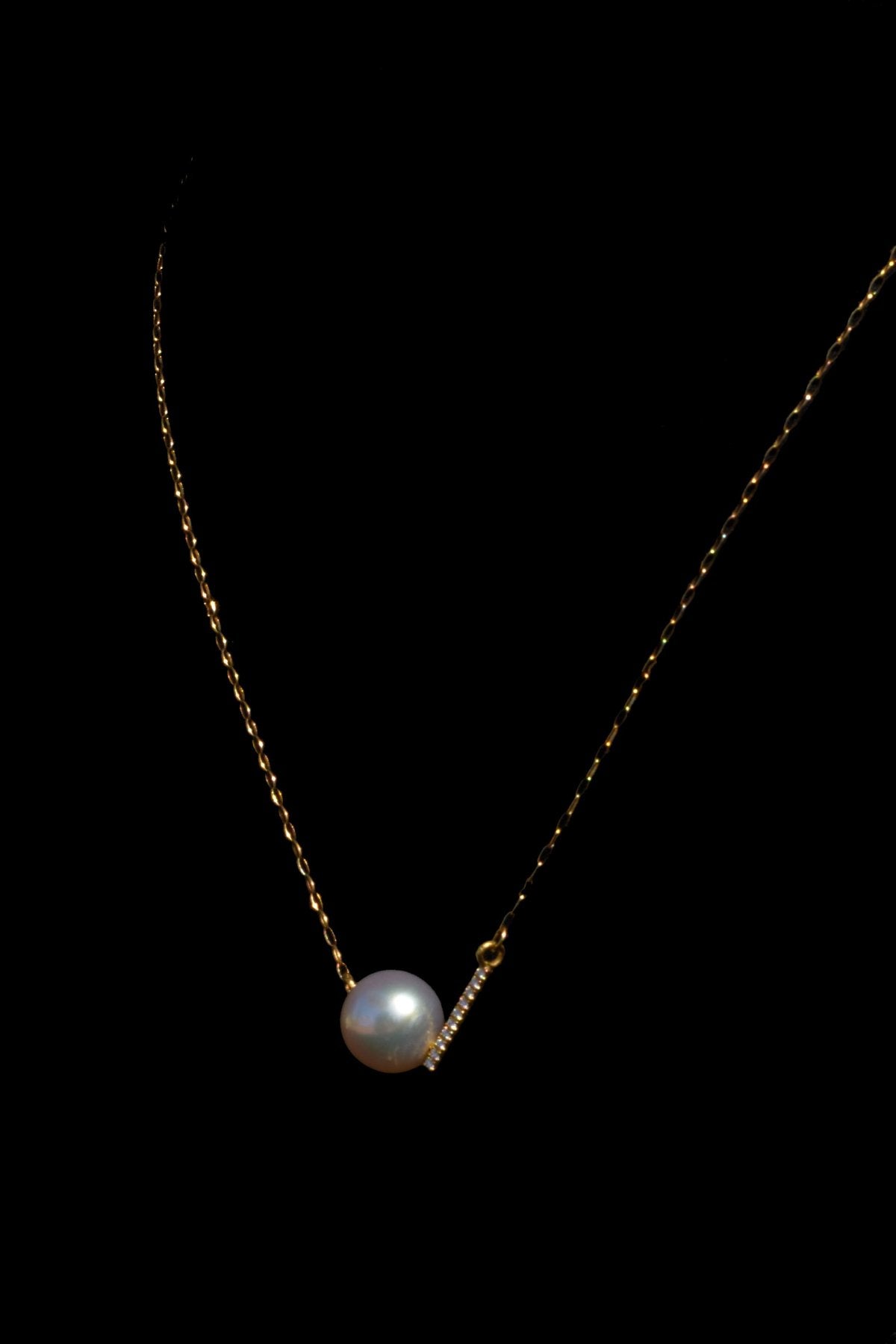 Mariko Tsuchiyama - Pearl and pave necklace