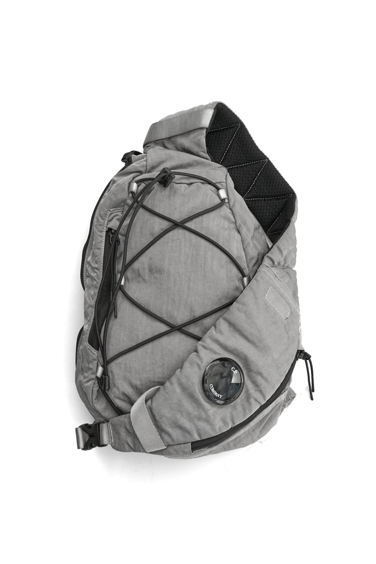 C.P. COMPANY - NYLON B CROSSBODY RUCKSACK - METAL GREY