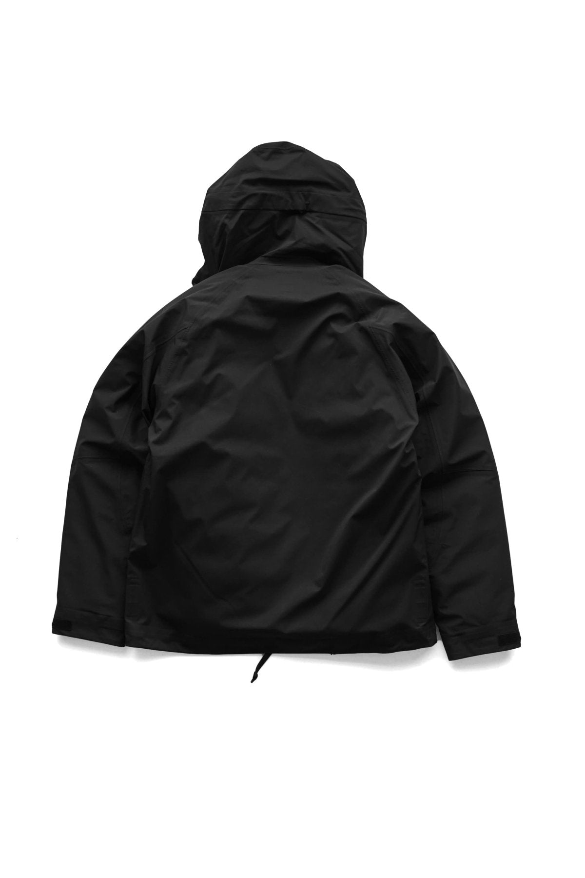 C.P. COMPANY - GORE-TEX 3L INFINIUM MIXED DOWN JACKET - BLACK