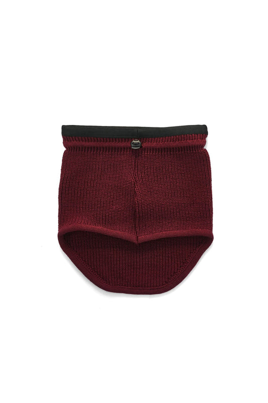 C.P. COMPANY - EXTRA FINE MERINO WOOL KNIT SCARF - PORT ROYAL