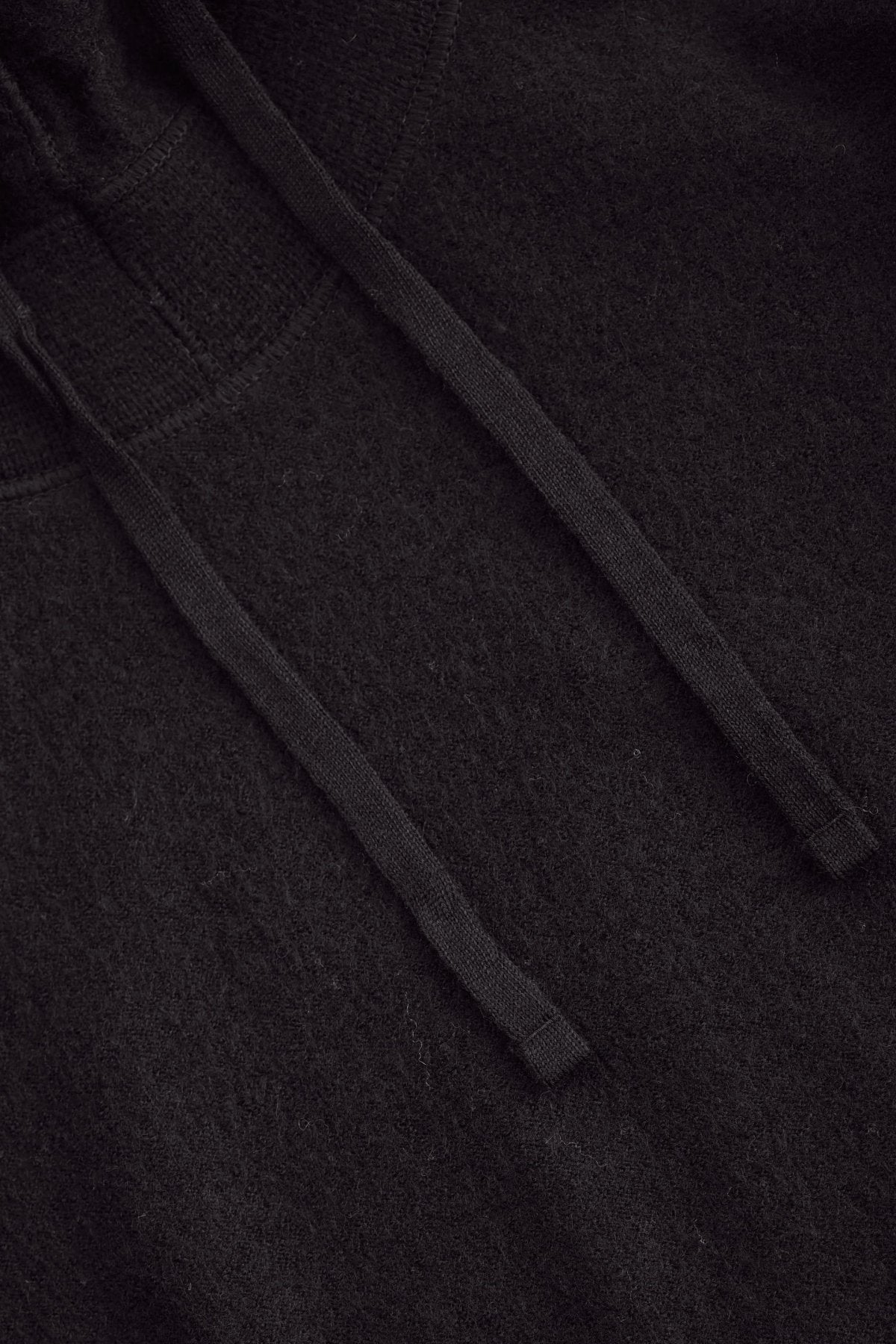 C.P. COMPANY - CHENILLE COTTON HOODIE - BLACK