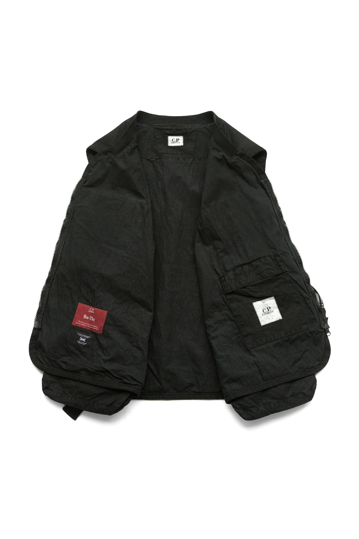 C.P. COMPANY - BA-TIC GILET - BLACK