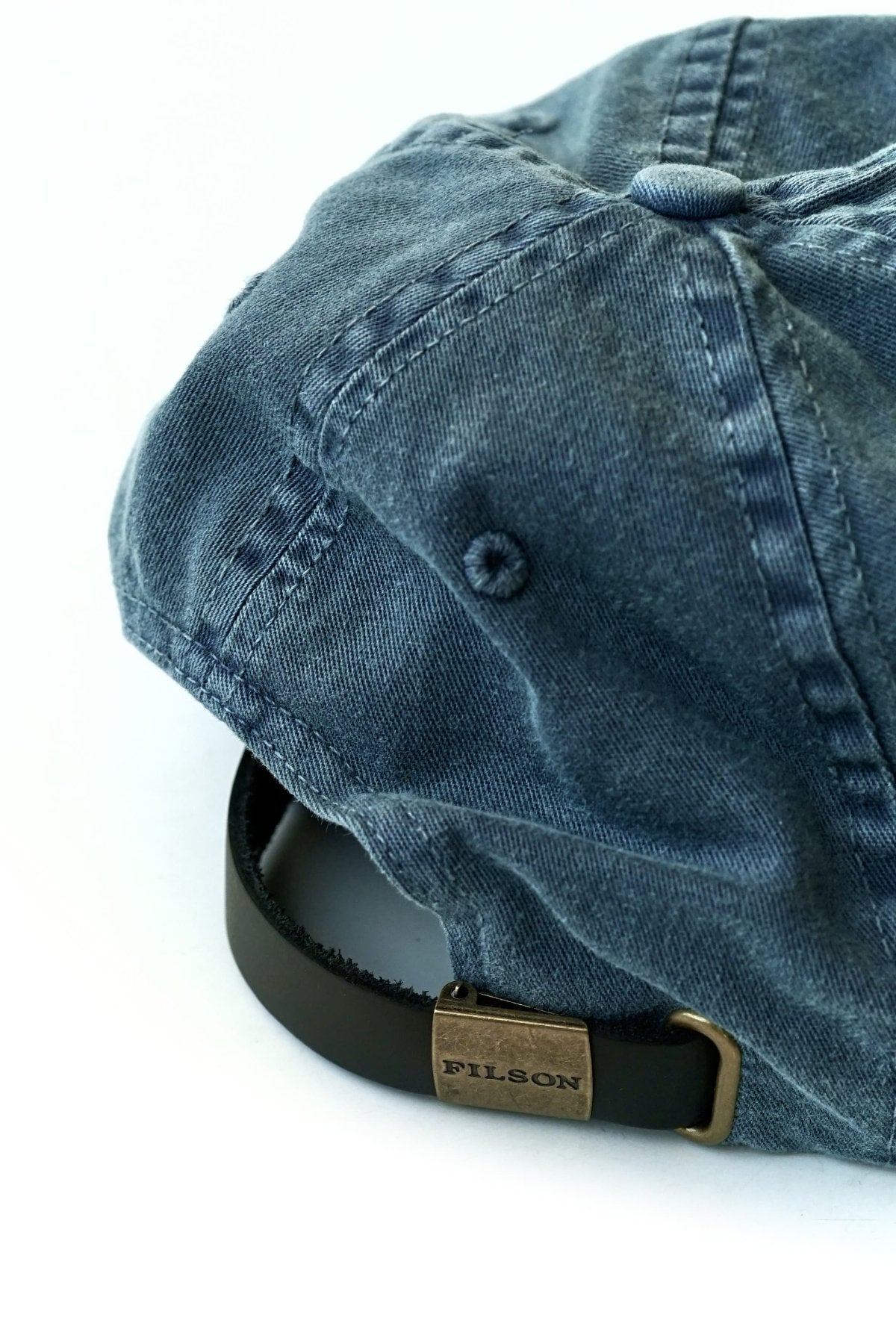 ◯ FILSON - WASHED LOW-PROFILE CAP - NAVY