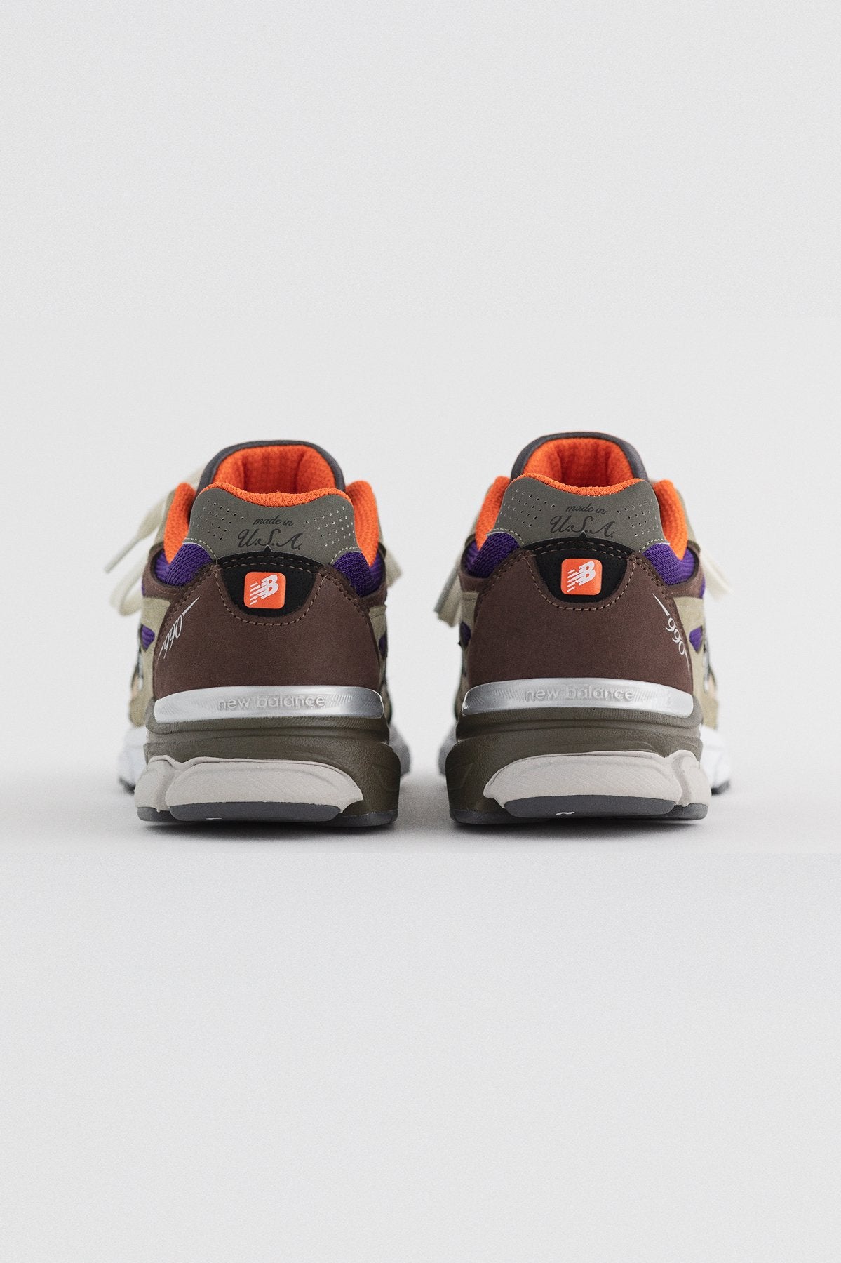 New Balance - M990BT3 - BROWN