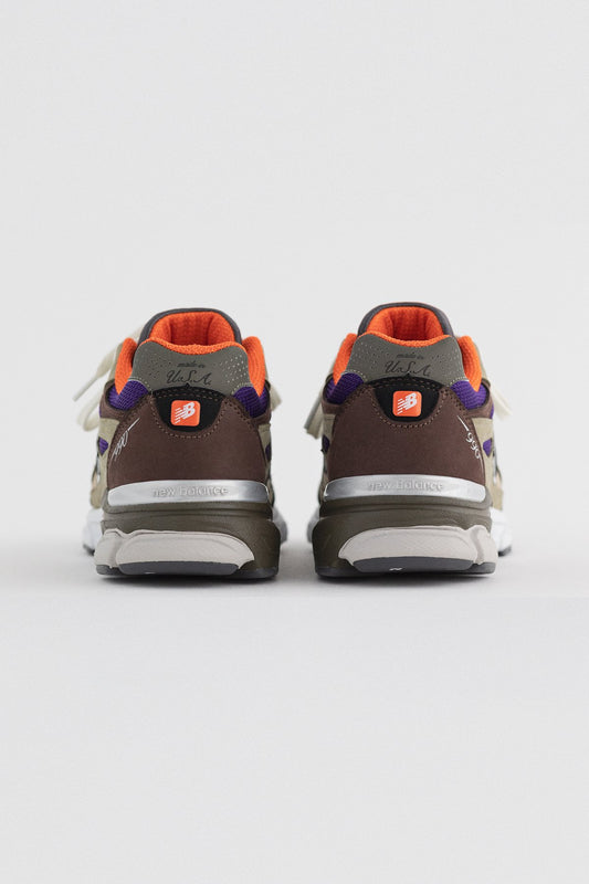 New Balance - M990BT3 - BROWN