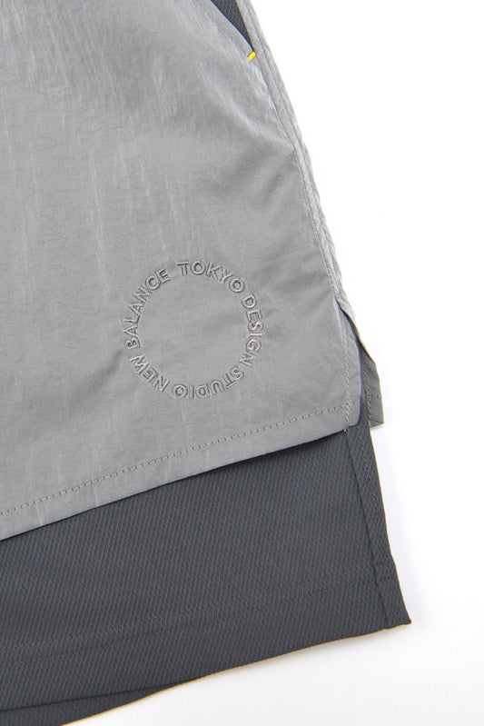 TOKYO DESIGN STUDIO New Balance - Protection Shorts - GREY