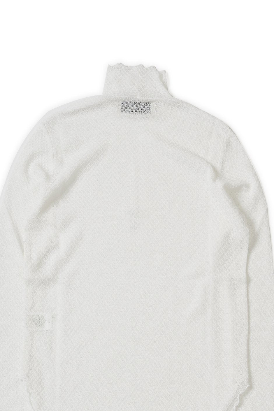 WRYHT - LACE PATTERN TURTLE NECK - RAW WHITE