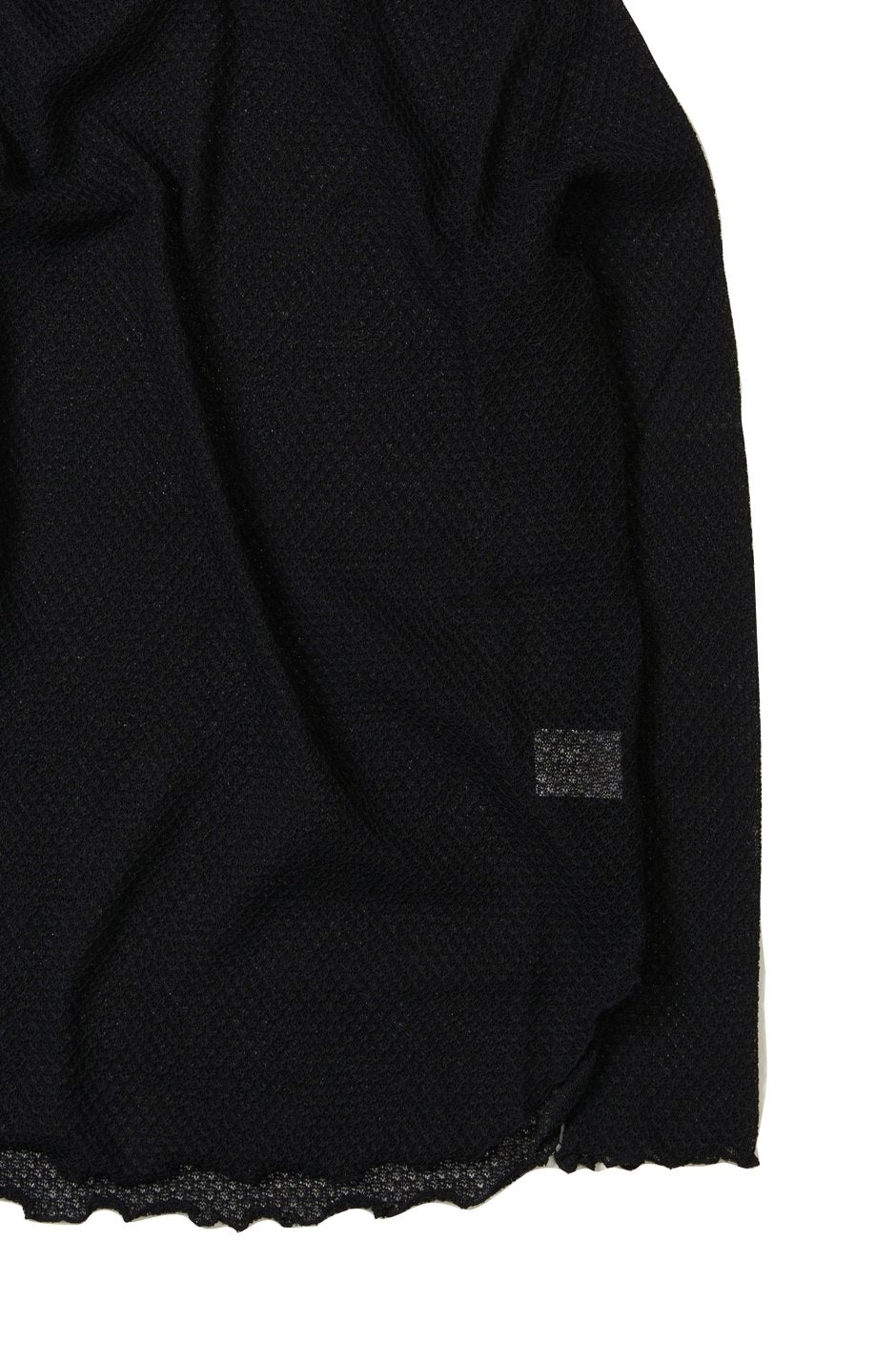 WRYHT - LACE PATTERN TURTLE NECK - BLACK