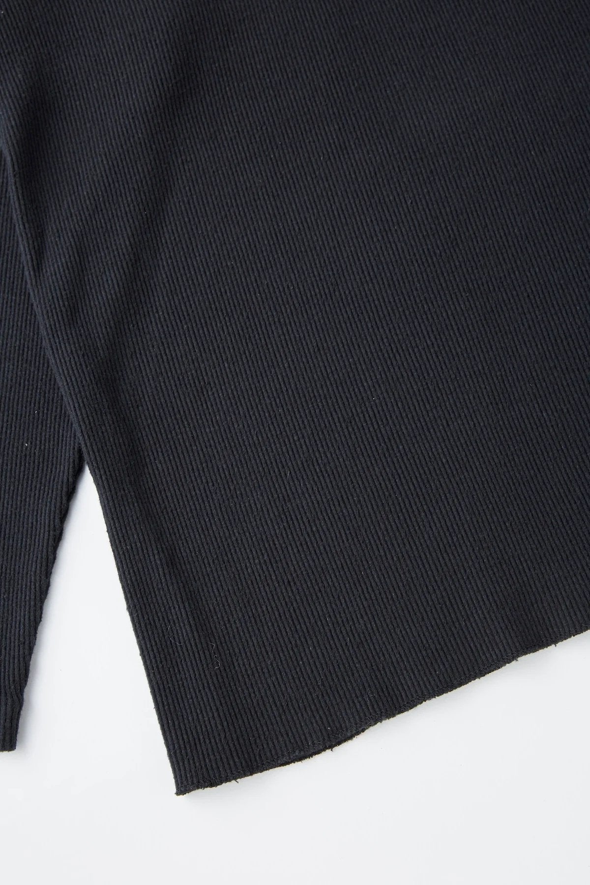 ○OLD JOE - TURTLE-NECK SILK NEP RIBED TOPS - ONYX BLACK