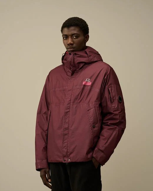 C.P. COMPANY - MEDIUM JACKET IN GORE G-TYPE - OPAQUE FUSCIA